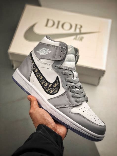 dior xnike|nike x dior price.